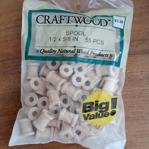 Iot of wooden spools - Picture 2 of 7